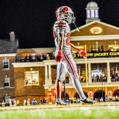 2025 MICS ❤️🖤 DB/RB/ATH 5’10 160lb First Team All Conference 2X Adidas National Track All American email: 417Joshua2025@gmail.com