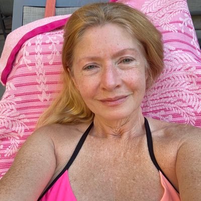 Curious INTJ-A, Trader / Investor, Tech, Crypto, center-right libertarian chasing freedom & global adventures. #SGunite 🇨🇦🇰🇾🇺🇸DMs open #NotFinancialAdvice