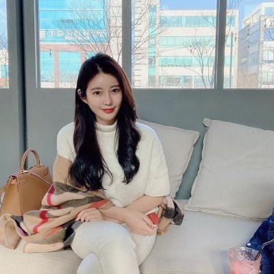 I enjoy learning new things. I am looking for long term relationships. Welcome to my life that is lonely. My life will be filled with peace when you come🫶💫💫