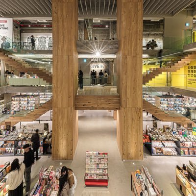 nanaminrwn's profile picture. #JIMIN ジミンが大好きなオタク。24.1〜韓国語勉強を開始して25.4 TOPIK2級176点で合格!今は来年の渡韓が楽しみで生きてます。