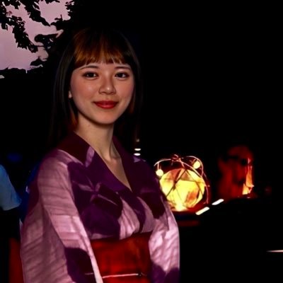 33歳主婦❣️筋トレしたりゲームしたりパチりんこしたりの自由なアカウントです🙋♀️ ポストに反応してる方からフォロバしてます。出会い系や片っ端からフォローしてる方はフォロバしてません
