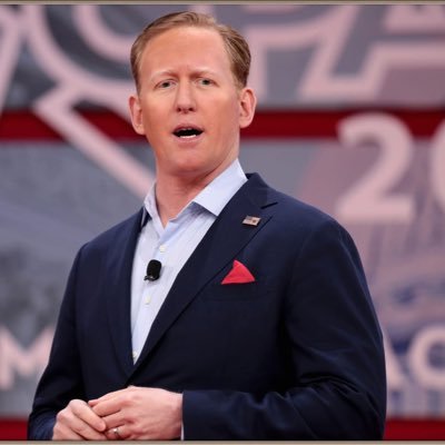 RobertNeill's profile picture. Host of The OPERATOR podcast. Former SEAL Team six. Two silver stars . Four Bronze Star with valor.  PRIVATE ACCOUNT ‼️