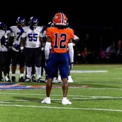 Blackman Hs/db/Rb/ss/Nickel/track/3.5 GPA/ 100m:10.74/40yard:4.34/track/class 2026 NCAA ID #: 2412477222 email:emorydharris@gmail.com