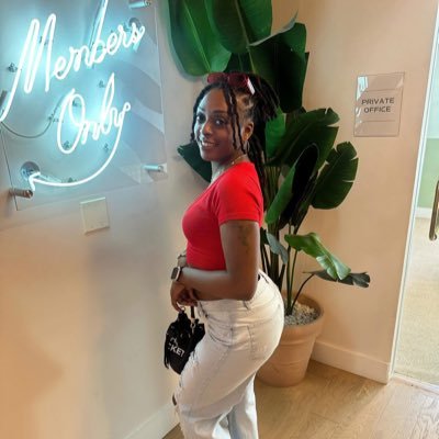 Janiaaaaaa16665's profile picture. New Page still locked up gonna be free soon miss you all ❤️