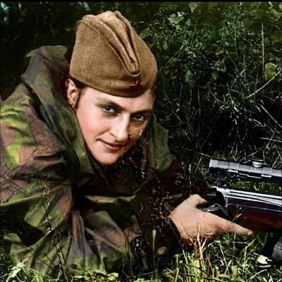 Anti-Imperialist. Fuck TYT and The Fraud Squad and all the other Shitlibs. Mutuals interested ask for NSFW 🔞 Alt