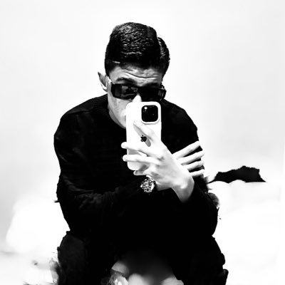 lukasazevedolk's profile picture. XOTWOD🖤