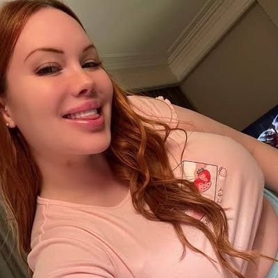 HaileyQuee94248's profile picture. 