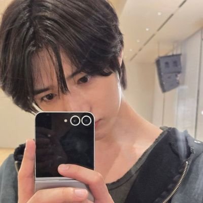 Binniedolnen1's profile picture. 원빈 ❤️ 돌넨 🫶🏻❤️‍🩹
저는 투모로우바이투게더랑 라이즈 팬이에요.