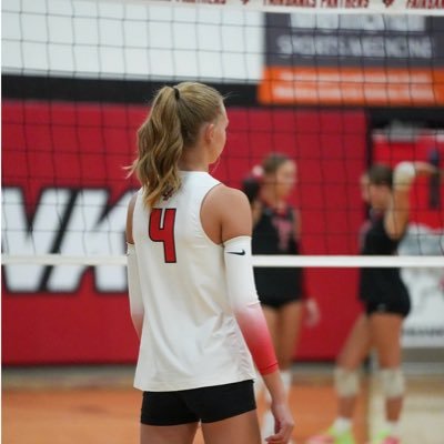 LiviannMaine_'s profile picture. Fairbanks High School ‘28 |3.9gpa | 5’11 120lbs | liviannmaine@gmail.com