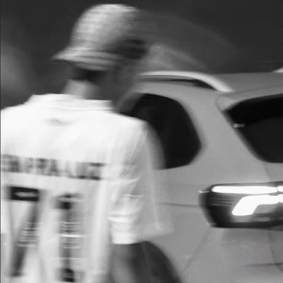 guxta_gh's profile picture. 
