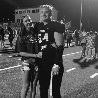 Grace Christian Academy | CO 28 | 6’5 | 263 lbs | 3.5GPA | TE,OL,DE,DL 🏈| Varsity 🏈 | Bench 325 | Squat 550 | Personal Trainer TripleF | NCAA ID#2404269061/54