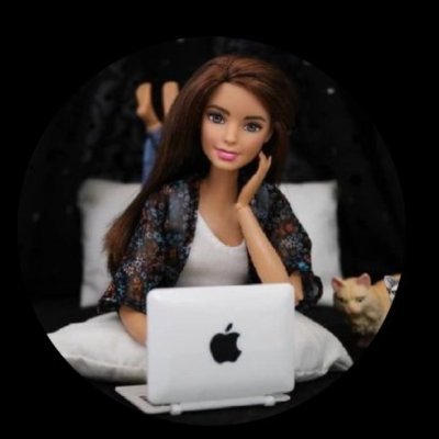 itsmejessig's profile picture. tô sempre a um passinho de desativar essa rede mas enquanto isso twitto como se tivéssemos nos anos 2000