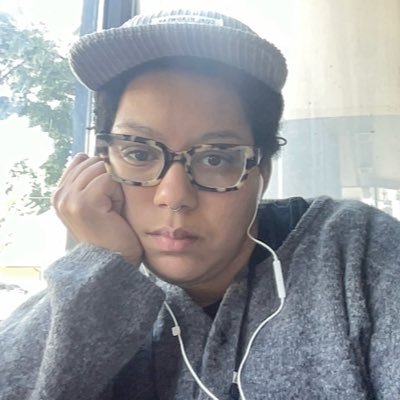 bratty__a's profile picture. 31 • homebody dyke 🏳️‍🌈 she/they **dms are broken for me!!! text me :)