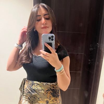 A believer in deep connections, raw moments, self-love, and the magic of a good book | ZAMALEK always & forever🇦🇹