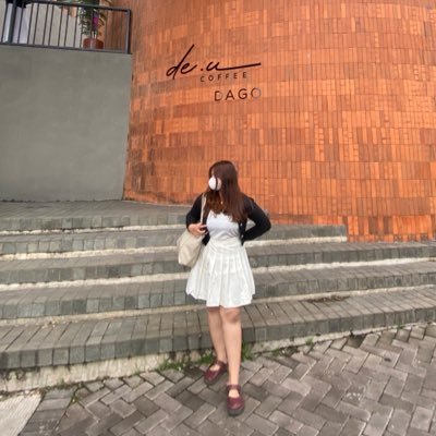 New acc, Bantu follow ya^^ | Crypto looks scary, but ignorance is scarier. So yeah, go learn that new math fr | Founder @ladiesofcrypto_ | Intern at @wha_am