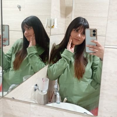Escorpiana♏☀
ig: @almaa_julieta
UNLP-Facultad de ciencias veterinarias
11/11/99🎈
~Se demuestra con hechos y no con palabras💭