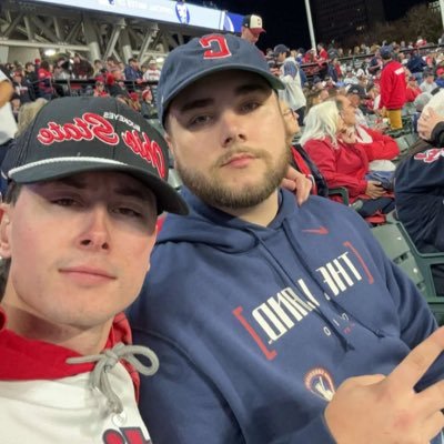 H_Osborne24's profile picture. • cleveland • osu alum