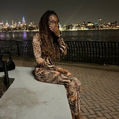 _haml3tt's profile picture. Some days, you just have to create your own sunshine ☀️