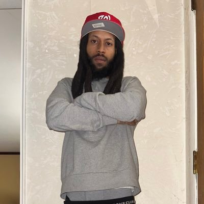 _PreciseU's profile picture. 🎯 ᴀ ꜰᴀᴛʜᴇʀ, ᴄʀᴇᴀᴛᴏʀ, ᴀᴜᴛʜᴏʀ, ᴀɴᴅ ʙᴜɪʟᴅᴇʀ