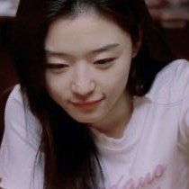 saekki0603's profile picture. 김민석 전용 휴롬