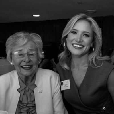 @Auburnu alumna. Comms & Confidential Assistant for Governor Kay Ivey. Retweets and likes ≠ endorsements.