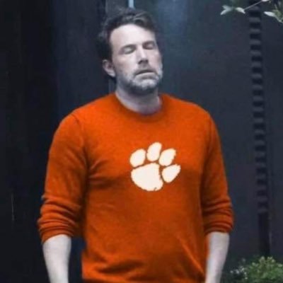 ChiTiger330's profile picture. here for sports
