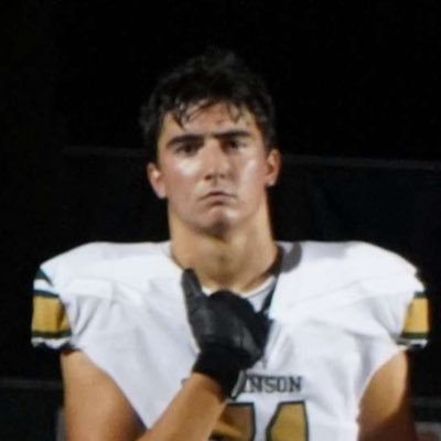 SHS 2026 🏈 #71 | 6’5 220 | OT/DE | 4.0 UW 4.65 W GPA | 1510 SAT/34 ACT | S:405 B:280