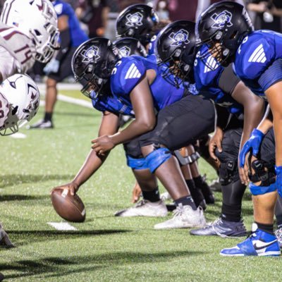‘27|6’3|270lbs |OL and DL |Basketball,Center,PF|1x State Champ🏀|Mansfield Summit HighSchool,TX|3.5 gpa|