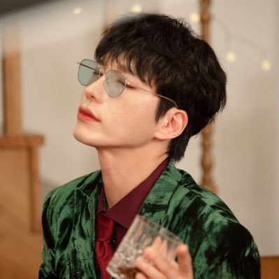 · 연극 보이즈인더밴드 ʟɪɴᴋ ᴀʀᴛꜱ ᴄᴇɴᴛᴇʀ ʙᴜɢꜱ ʜᴀʟʟ ₀₈.₂₇₋₁₁.₂₃
· 연극 젤리피쉬 ᴍʏᴇᴏɴɢᴅᴏɴɢ ᴛʜᴇᴀᴛᴇʀ ₀₉.₁₂₋₀₉.₂₁
· 김바다 배우님 자료 문의 및 제보 ▷ DM #받카이브🌊
