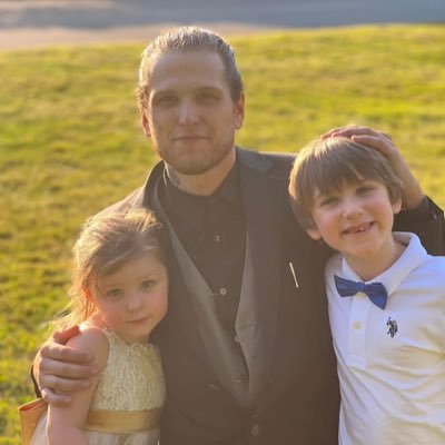 StinboSlice's profile picture. 𝕆𝕨𝕟𝕖𝕣 𝕠𝕗 𝔸𝕥𝕝𝕒𝕤 ℙ𝕣𝕠𝕡𝕖𝕣𝕥𝕪 𝕄𝕒𝕚𝕟𝕥𝕖𝕟𝕒𝕟𝕔𝕖 𝕃𝕃ℂ 𝕒𝕟𝕕 𝕥𝕙𝕖 𝕊𝕌ℙ𝔼ℝ 𝔹𝔸𝕊𝔼𝔻 𝔻𝔼𝕍 𝕆𝔽 𝕆ℕ𝕃𝕐ℂ𝕆𝕀ℕ𝕊