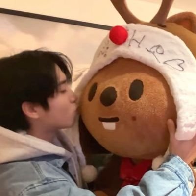 24 | she/her | skz & mxtx enthusiastic only | eng-pt/br translator | skz 0504 sp ♡