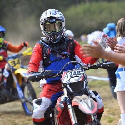 ハードエンデューロを主にエンデューロレースやってます 2024年から自転車トライアルを再開。JECにも参戦し始めましたTT250R→RR2T250→RR2T125→RR4T390 越路輪業部/吉田ジンギスカン/CGC/CROSS MISSION/WEX/JNCC/#越路カレーメシ/#くんかぁず