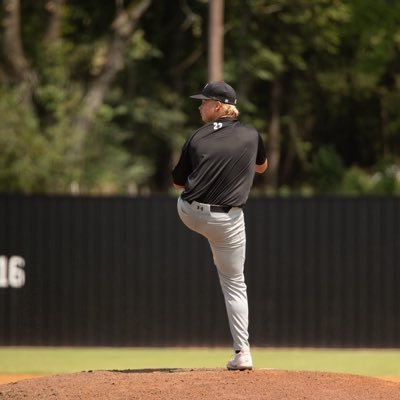 CannonDay5's profile picture. 6’0 195| RHP| @uarmbaseball
