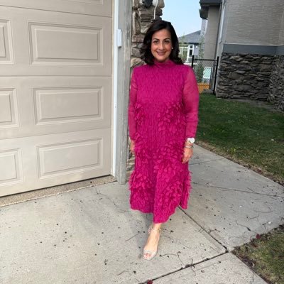 Mom, wife, philanthropy professional, big believer in karma & lover of the small things @cps_commission Chair, @CAPG_ACGP President #mostpeoplearegood