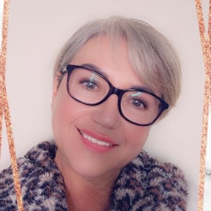 Connecting busy moms with groups of powerful mentors to learn #marketingonline #socialmedia #homebiz #timeleverage