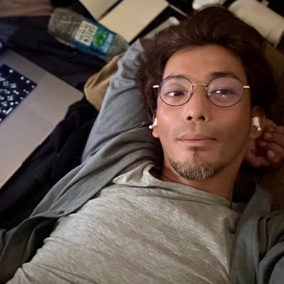 Freaks677222554's profile picture. 最近東京から大阪へやって来ました。 なぜか今沖縄に滞在中です。。
