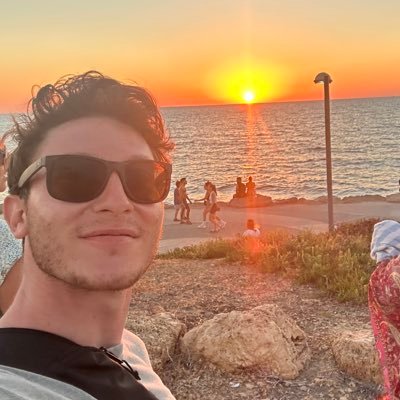 jeremyetelson's profile picture. George Washington Law School JD and Cambridge MPhil. Former Maryland Circuit Court judicial law clerk. @thehill opinion contributor.