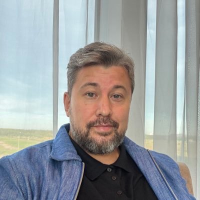 AlikGalin62701's profile picture. I study AI, I want to create an AI podcast and a full-length film