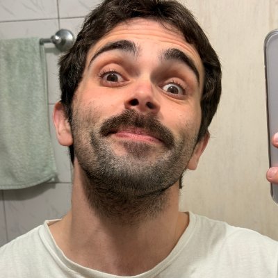 videojogador que se filma videojogando
🎮 https://t.co/4GnPL4kGCm | 👾 https://t.co/mCAm21J55A
📩 molusqueti.contato@hotmail.com