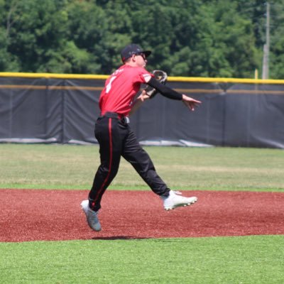 @OFBaseball @T3WarhawksBaker 18u/SS,2B,3B,1B/class of 2026