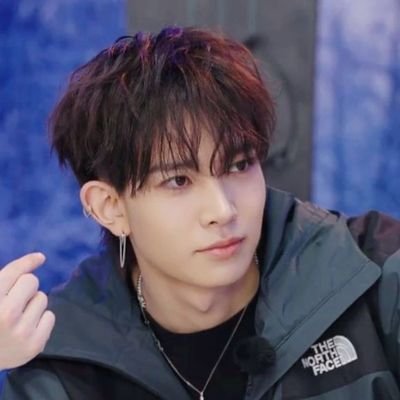 ── .✦ interactive moot
⭑.ᐟ undeniably for enha
