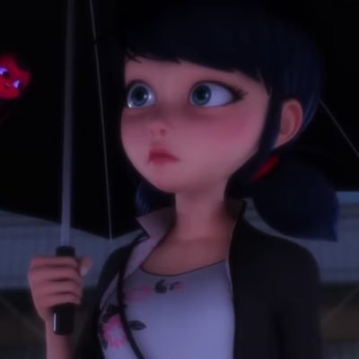 i post daily pictures of marinette dupain-cheng/ladybug from miraculous ladybug! 🐞♥️
