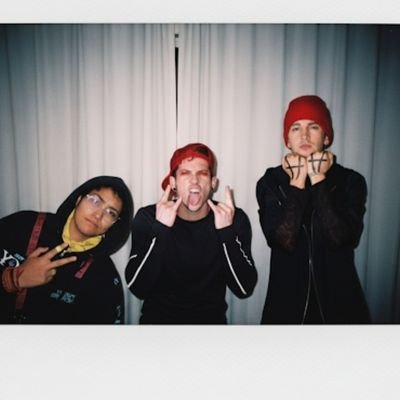 Stay Alive for me..
We are Banditos ||-//
