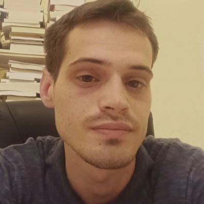 LorenzoFracassa's profile picture. 🇮🇹⚽📰📚 🏴Ⓐ★ 
Giornalista professionista; Studente di Scienze Storiche presso La Sapienza Università degli Studi di Roma