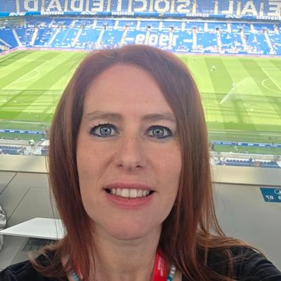 Periodista. Siguiendo la @realsociedad en @diarioas Tertulias de la Real en SER San Sebastián y COPE. Antes @eldesmarque y @mundodeportivo.
Enamorada de Praga.