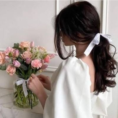 lucuaaaaaaaa's profile picture. 