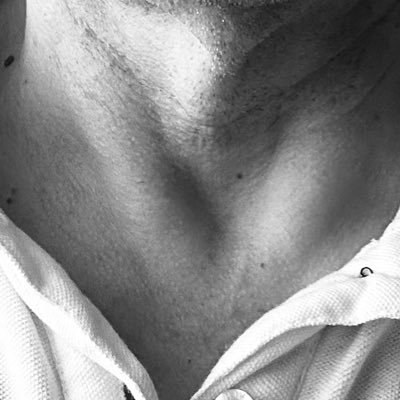 deséame en tu mente, siénteme al leer, mírame a los ojos y deséame sin control…