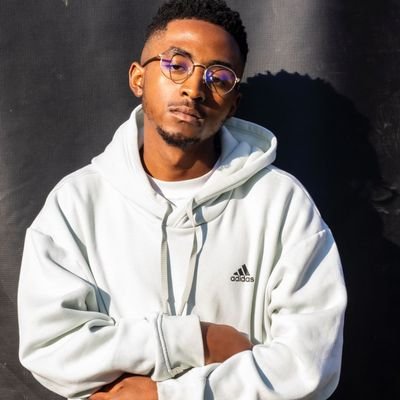 princeofpitorii's profile picture. 📍0118 Ke Tlaga Ko Teng | 
Rapper | CEO & Founder of Money Over Clout Entertainment |
Booking$ + Feature$: scorpiore.al09@gmail.com