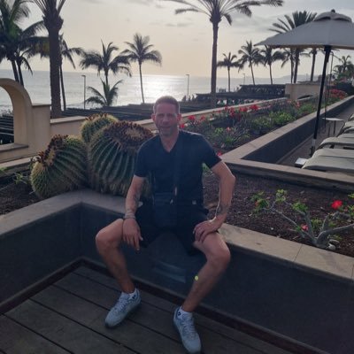 Feyenoord & De Kuip | Hart voor Delft | Oprichter en vrijwilliger Stichting Welbevinden Delft | Delvenaar 💙