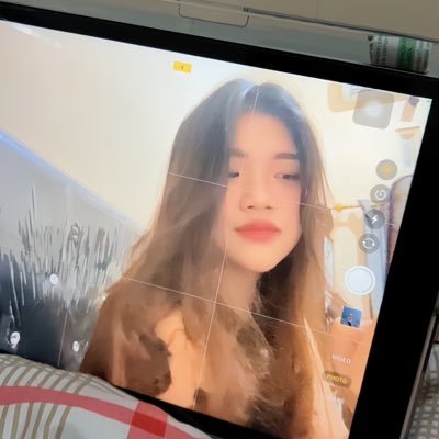 dimciyum's profile picture. still searching for peace